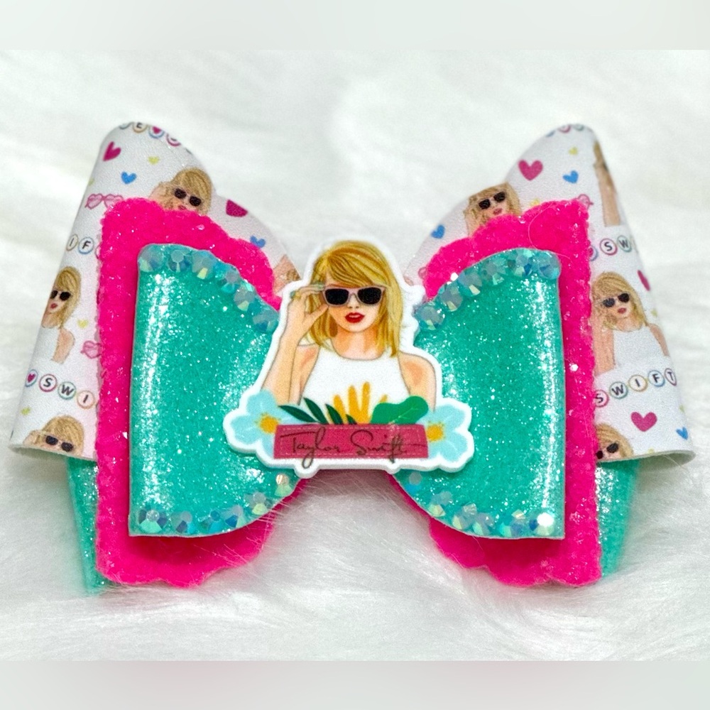 Taylor Swift handmade faux leather bow. NEW. Aprox 4”. Swiftie Bow, TS Bow